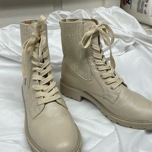Crown and Ivy Alexis Sweater Hiker Boots size 8